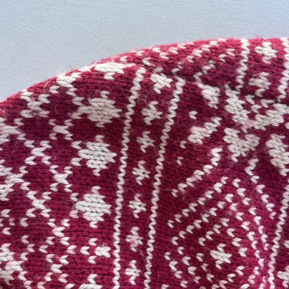 Cabi M Red White Fair Isle Wool Blend Pin Closure Knit Wrap Nordic Shrug Sweater